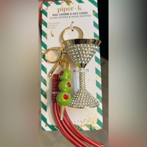 🫒🍸PIPER K sparkly MARTINI Glass and Olives Bag Charm & Key Chain🫒🍸NWT - Picture 9 of 10